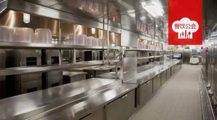 別被&ldquo;中央廚房&rdquo;帶偏了,看看海底撈、金百萬都如何做的