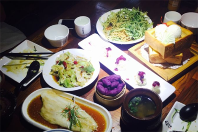 自留地音樂(lè)餐廳